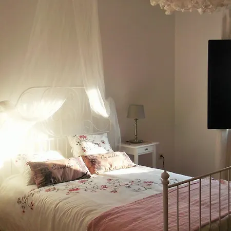 Apartment Casal Das Flores