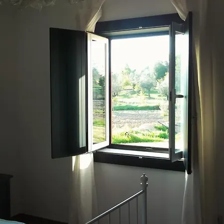 Apartment Casal Das Flores